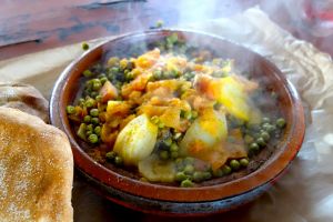 Beef tajine with green peas