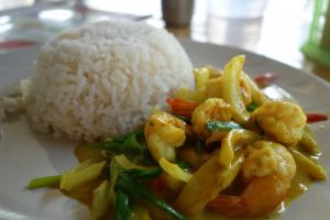 Goong pad poong karee - Prawn yellow curry