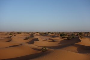 poušť Sahara v Maroku - místo, kde jsem se naučila péct marocký chléb (khobz) tradičním způsobem v jílové peci