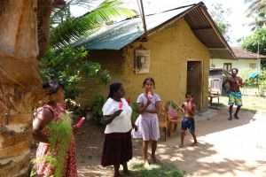 Sri Lankan family, which I learned from how to cook this chicken curry - by Authentic World Food