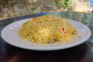 Vegetarian biryani with pineapple