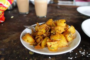 Aloo jeera fry - Fried potatoes with cumin